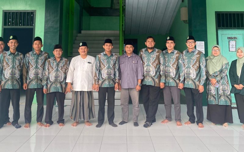 Cahaya Menuju Akreditasi Sekolah Tinggi Ilmu Ekonomi Syariah Babussalam Kalibening Mojoagung Jombang