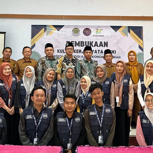 Pembukaan Kuliah Kerja Nyata (KKN) Angkatan ke-4 STIES Babussalam Kalibening di Desa Sajen, Pacet, Mojokerto