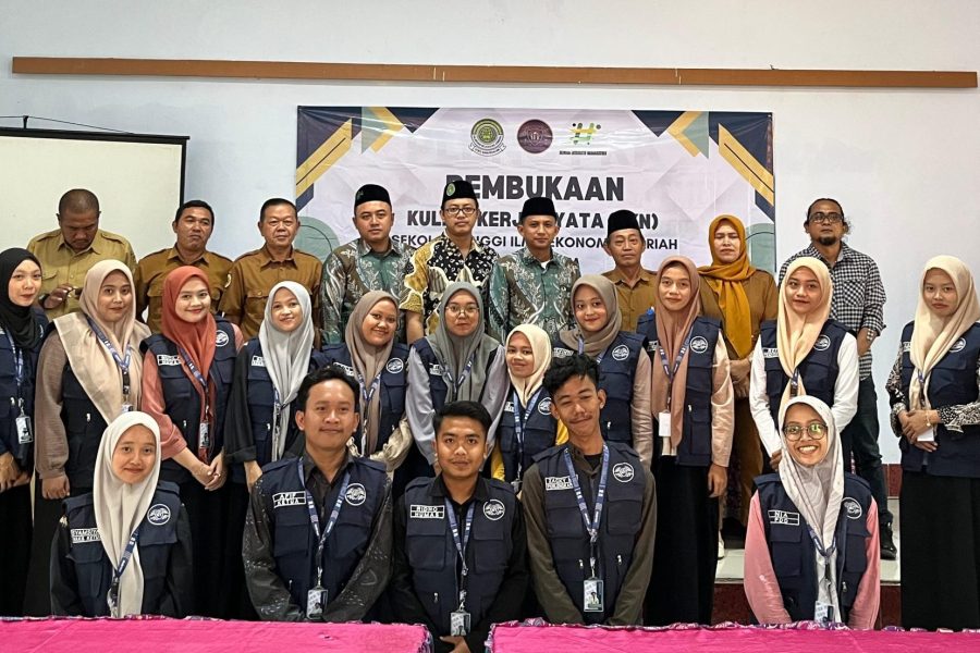 Pembukaan Kuliah Kerja Nyata (KKN) Angkatan ke-4 STIES Babussalam Kalibening di Desa Sajen, Pacet, Mojokerto